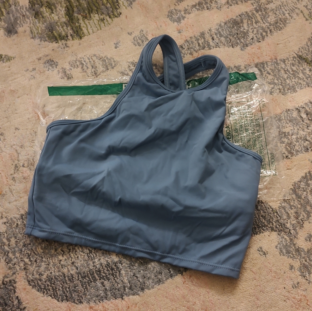 High Neck lined sports bra